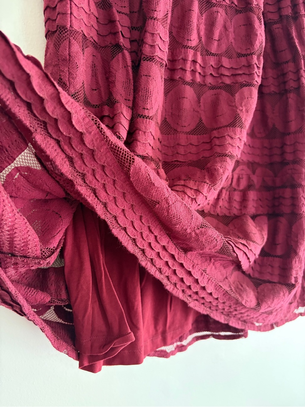 Sundance Burgundy Cotton Blend Tiered Lace Overlay Midi Skirt Size M - Picture 3 of 6